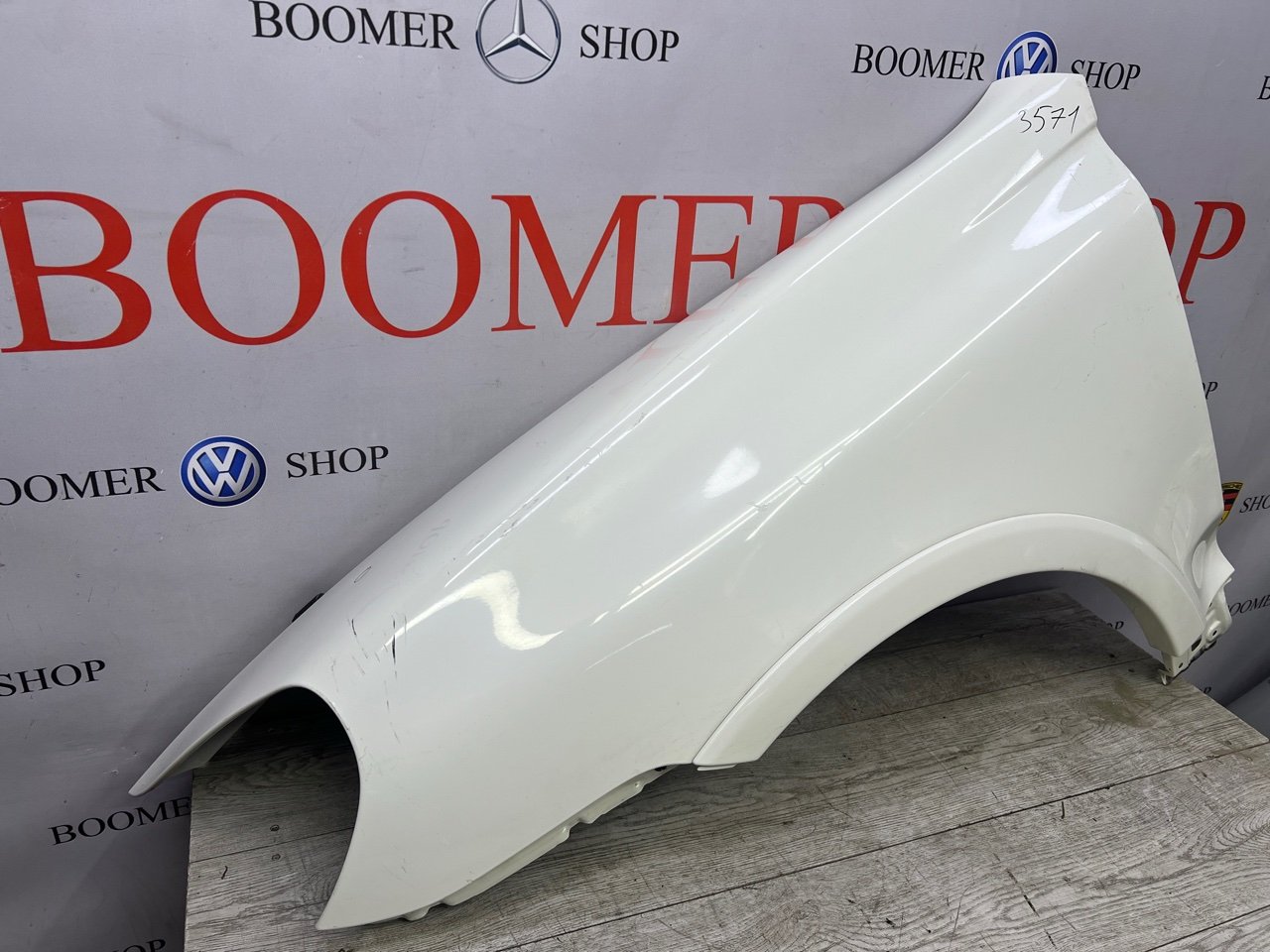 Крыло переднее левое Porsche Cayenne 957