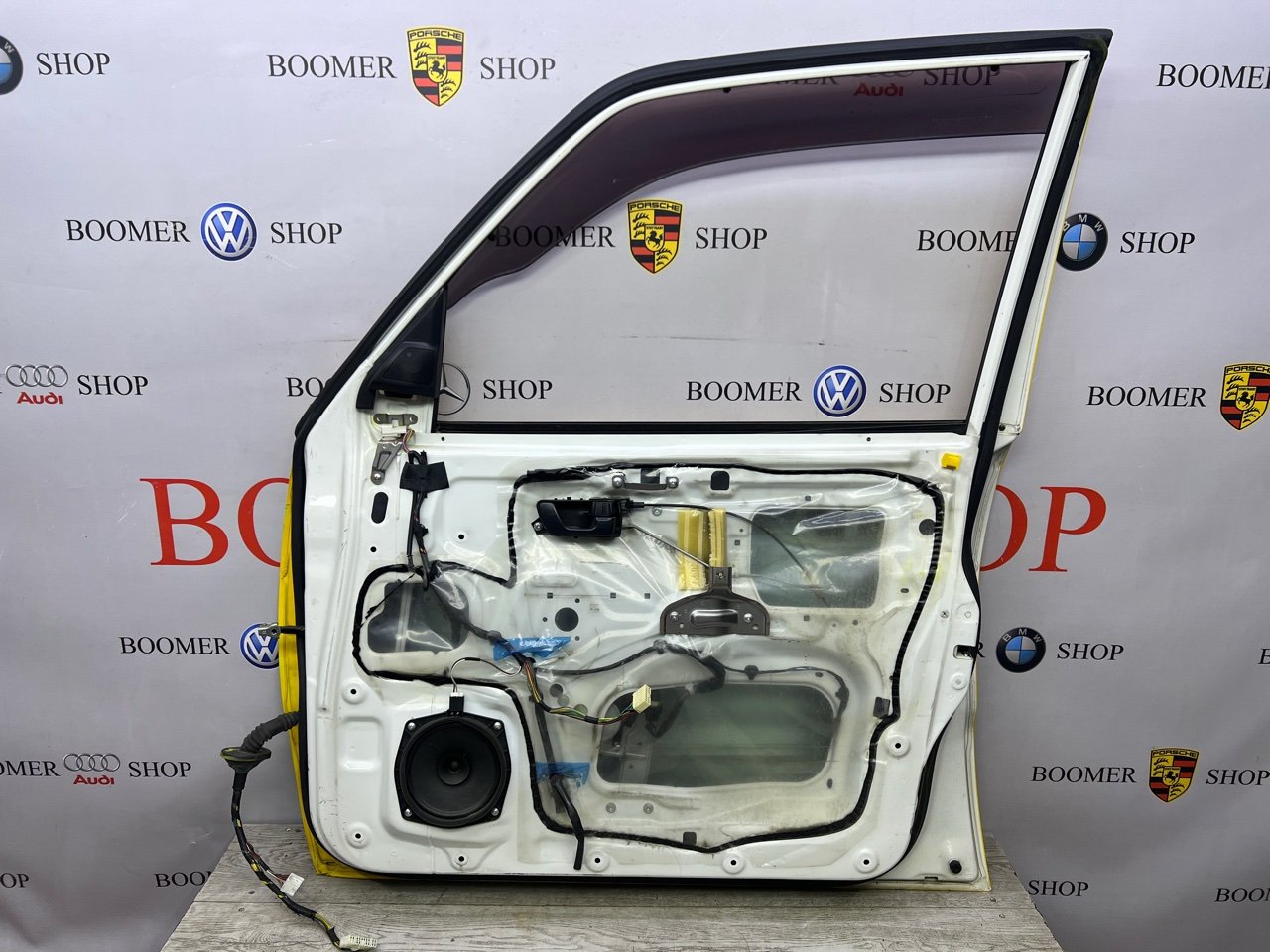 Дверь передняя правая Pajero 2010 V90