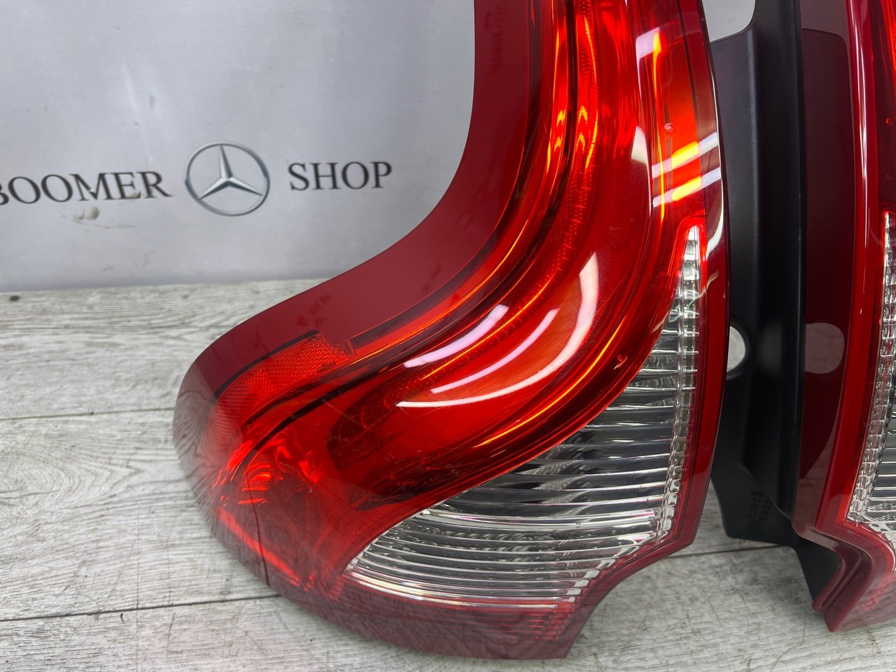 Фонари задние Volvo XC60 DZ31