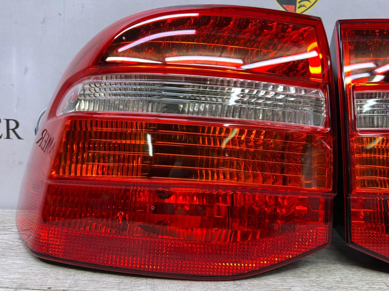 Фонари задние Cayenne 2008 957