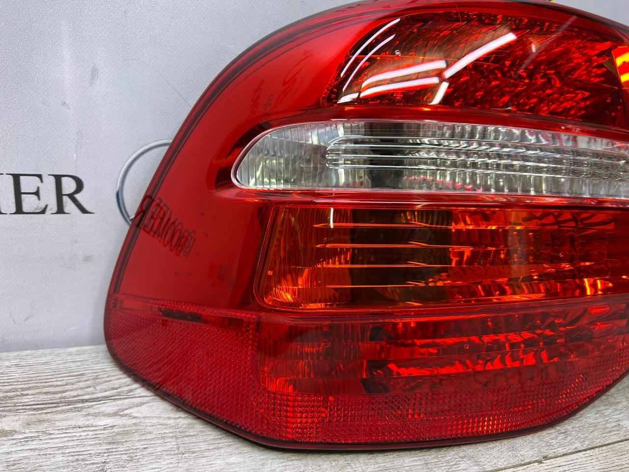 Фонари задние Porsche Cayenne 957