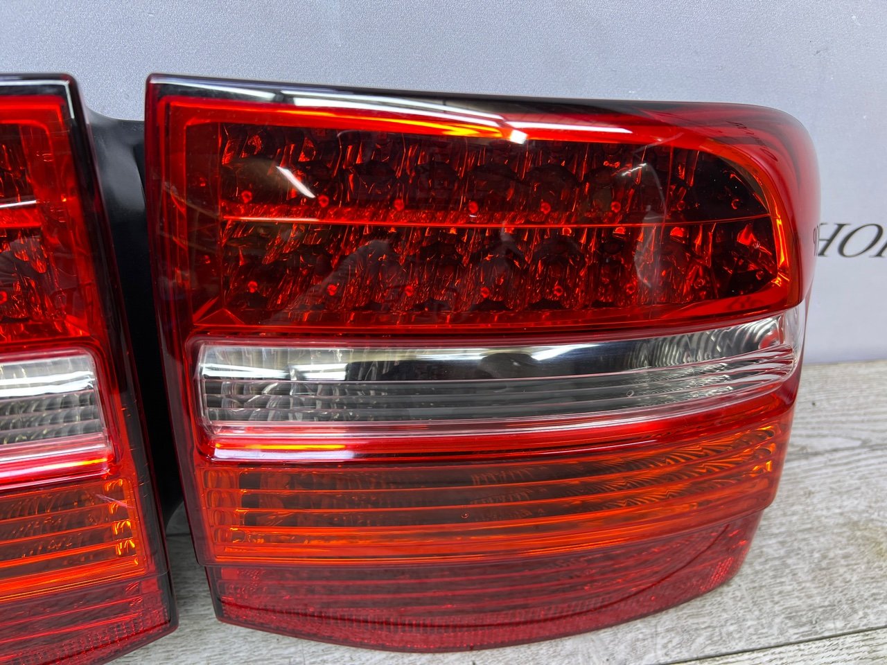 Фонари задние Cayenne 2008 957