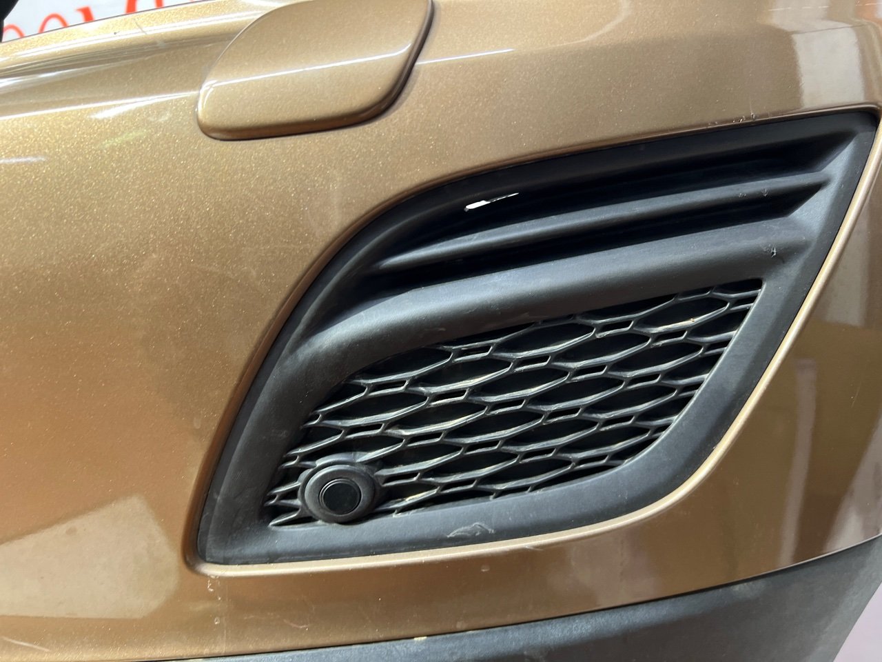 Бампер передний XC60 2011 DZ31 Бампер передний XC60 2011 DZ31