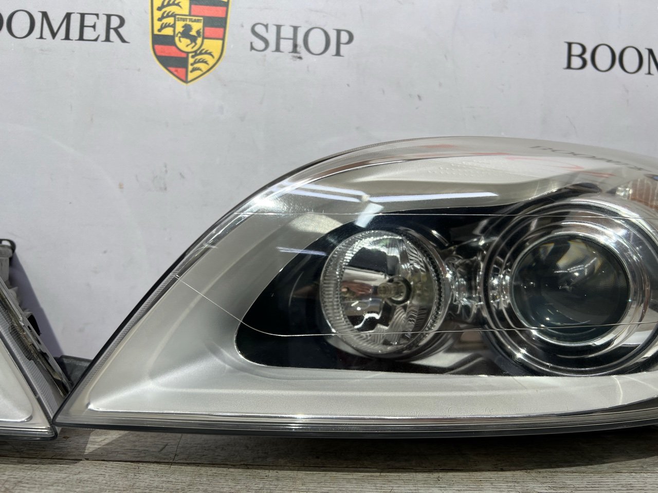 Фары ксенон передние XC60 2011 DZ31