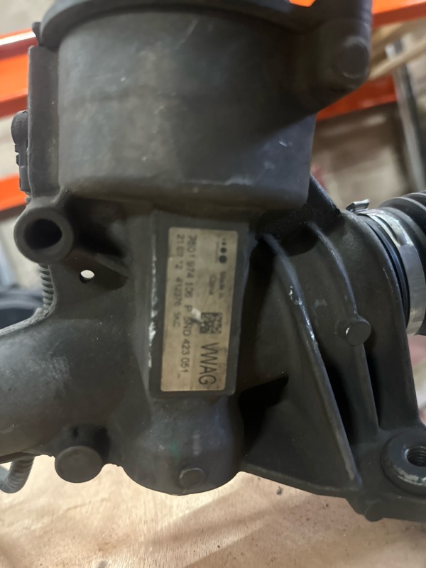 Рулевая рейка Volkswagen Passat Рулевая рейка Volkswagen Passat