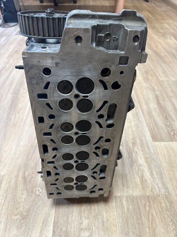 Головка блока цилиндров XC90 2017 D4204T23