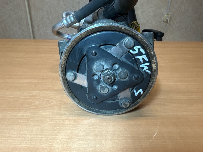 Компрессор кондиционера 308 2008 1.6 5FW