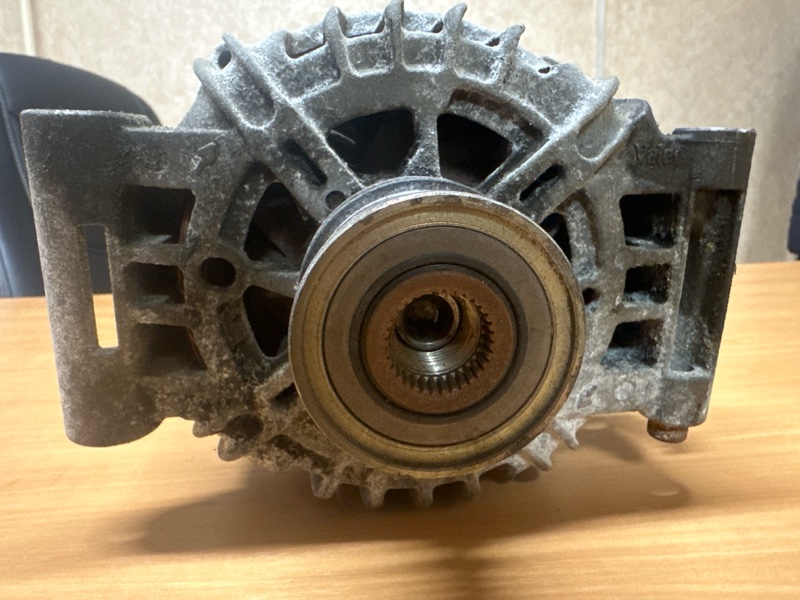 Генератор Peugeot 308 1.6 5FW Генератор Peugeot 308 1.6 5FW