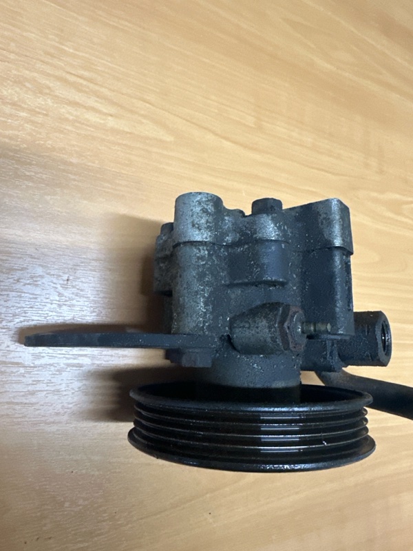 Насос гидроусилителя руля Chevrolet Spark B10D1