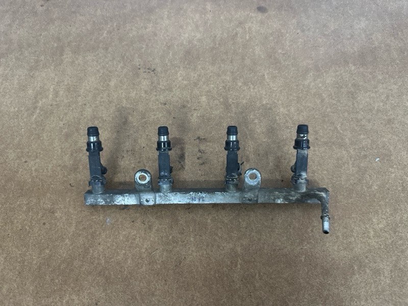 Топливная рейка Lacetti 2009 1.6 F16D3