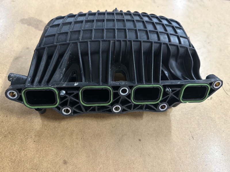 Коллектор впускной Volkswagen Golf 6 1.4 CAV