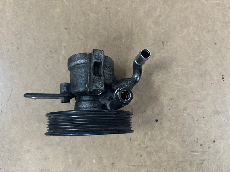 Насос гидроусилителя руля Captiva 2010 C100 2.4 Z24SED Насос гидроусилителя руля Captiva 2010 C100 2.4 Z24SED