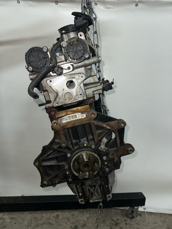 Двигатель Golf 2010 6 1.4 CAX