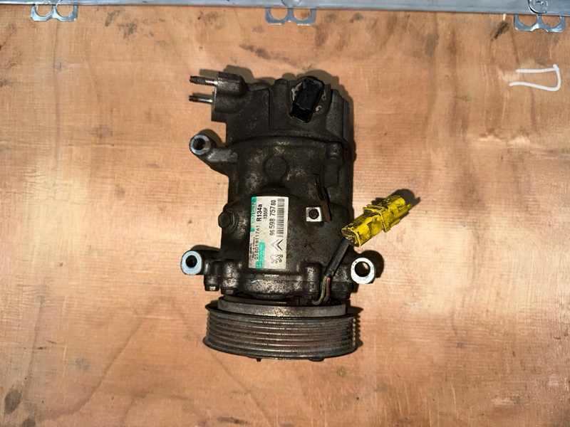 Компрессор кондиционера 308 2009 1.6 5FW Компрессор кондиционера 308 2009 1.6 5FW