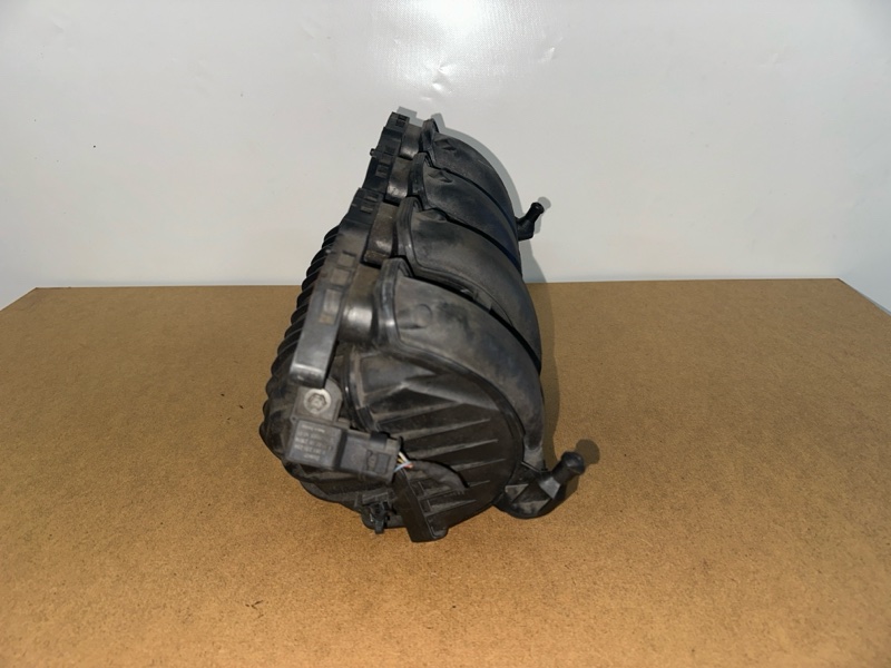 Коллектор впускной Peugeot 308 1.6 EP6 5F01