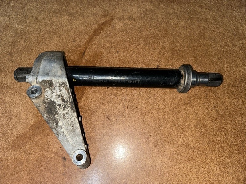 Запчасть вал промежуточный Opel Astra 2014 J 1.4 A14NET 13248678 контрактная Вал промежуточный Opel Astra 2014 J 1.4 A14NET 13248678 контрактная