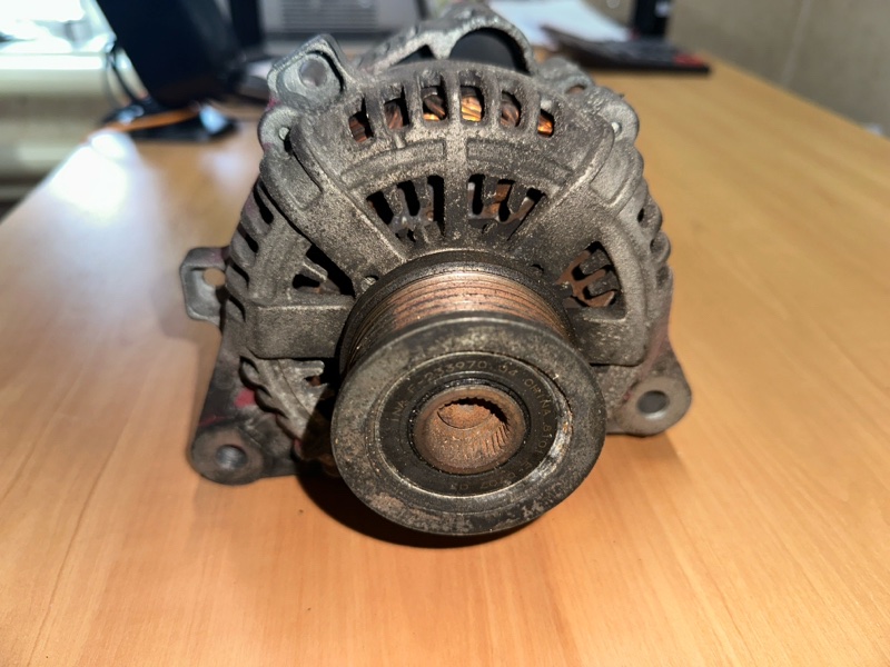 Генератор Tucson 2008 2.0 D4EA