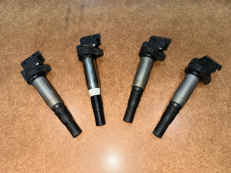 Катушка зажигания Peugeot 3008 2011 1.6 Turbo 5F02 контрактная