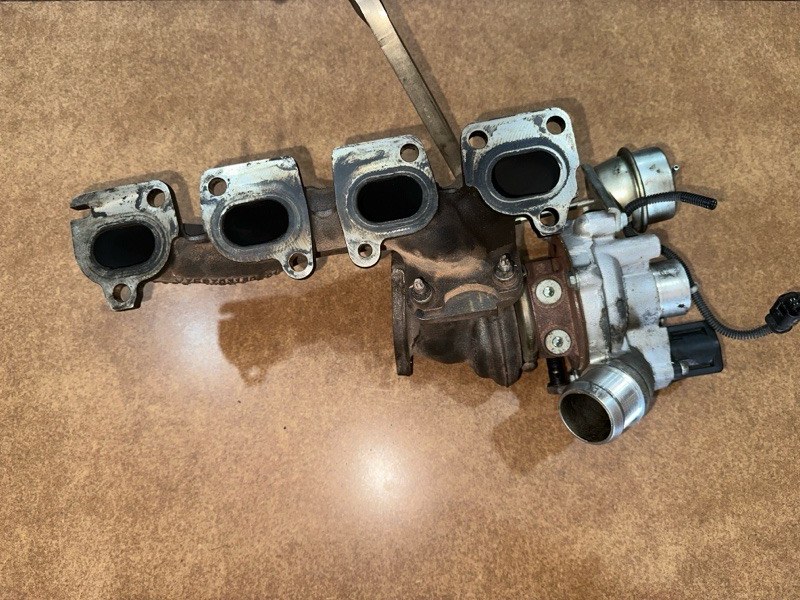 Запчасть турбина Peugeot 3008 2011 1.6 Turbo 5F02 V762045580 контрактная Турбина Peugeot 3008 2011 1.6 Turbo 5F02 V762045580 контрактная