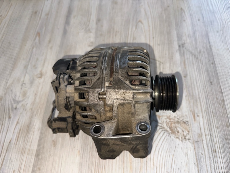 Генератор Tiguan 2011 2.0 CAWA