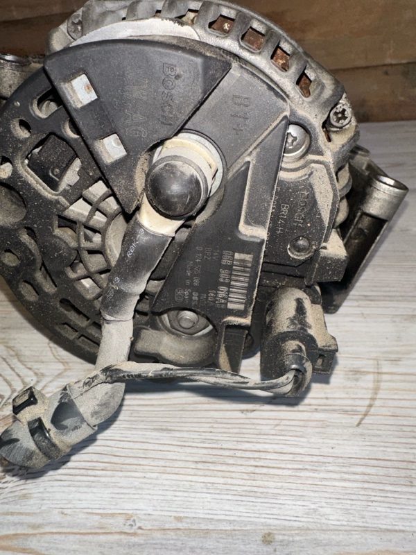 Генератор Tiguan 2011 2.0 CAWA