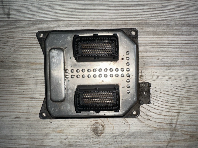 Блок управления двигателем Astra 2009 H 1.8 Z18XER