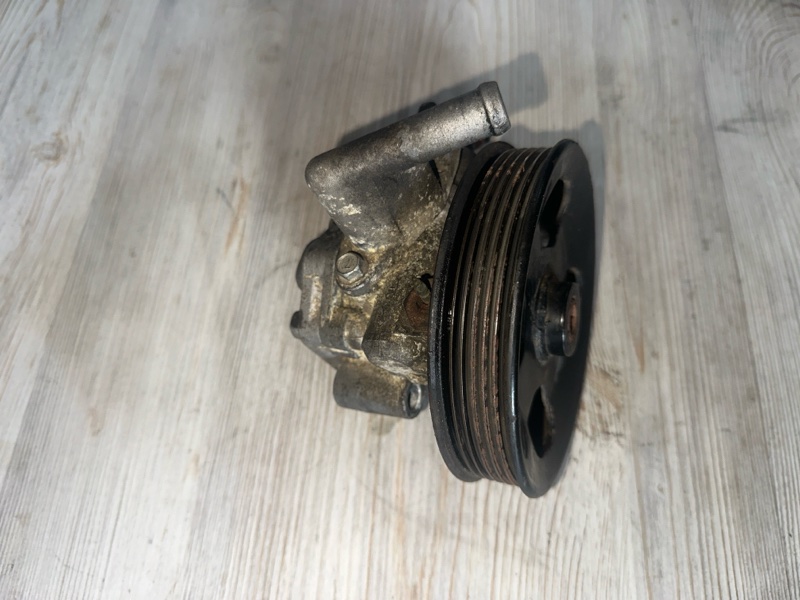 Насос гидроусилителя руля Tucson 2008 2.7 G6BA Насос гидроусилителя руля Tucson 2008 2.7 G6BA