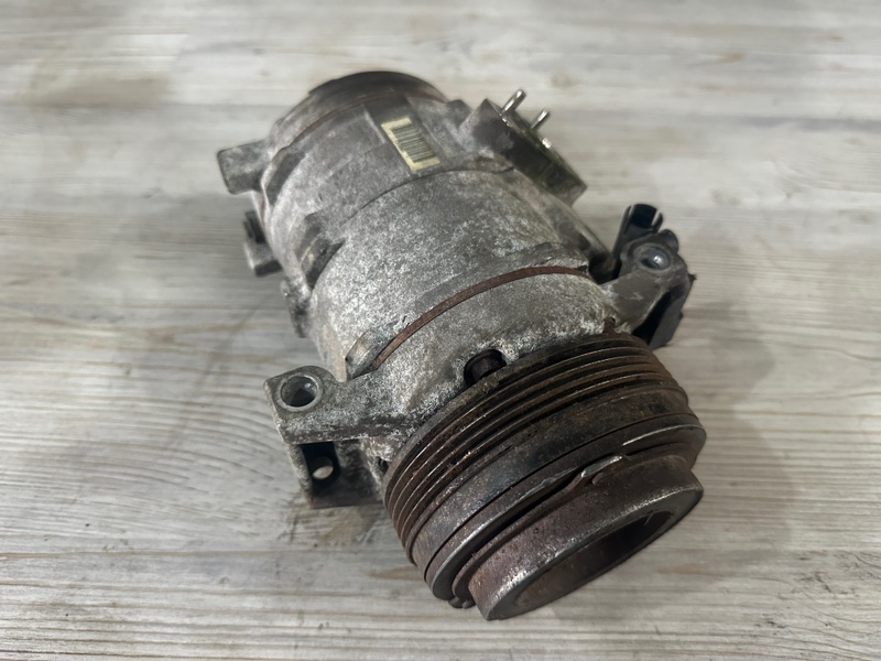 Компрессор кондиционера BMW X5 2005 E53 M54B30 контрактная