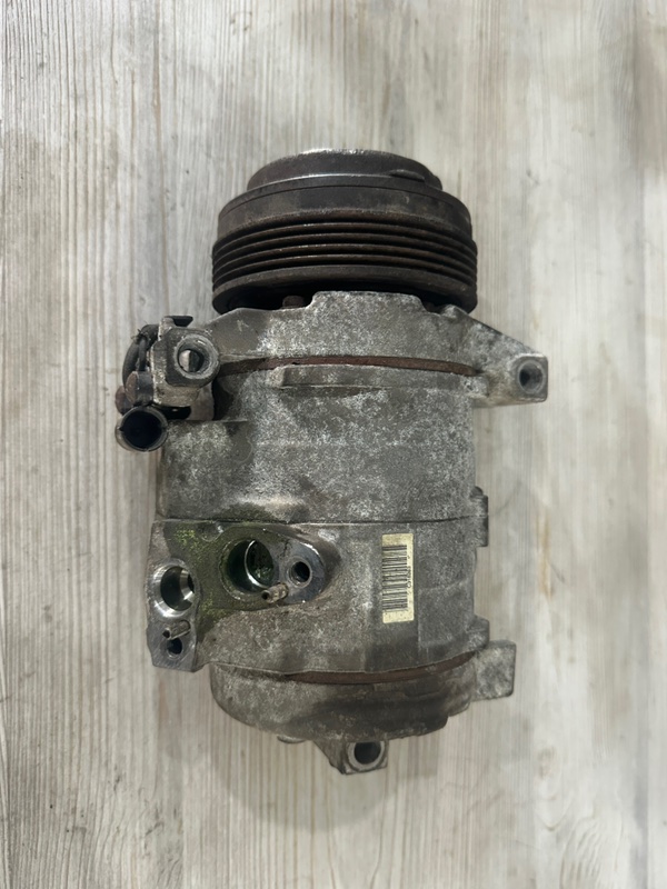 Компрессор кондиционера X5 2005 E53 M54B30