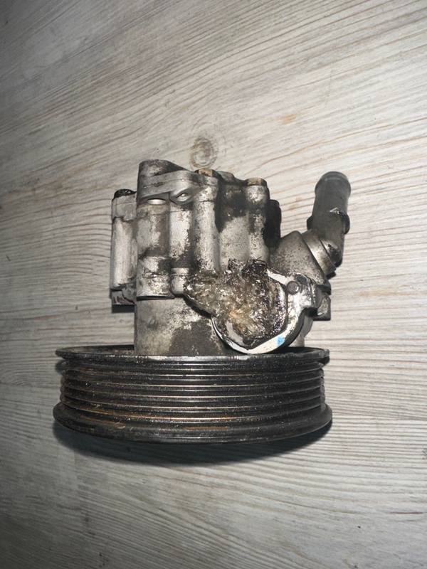 Насос гидроусилителя руля Chevrolet Lacetti 1.6 F16D3