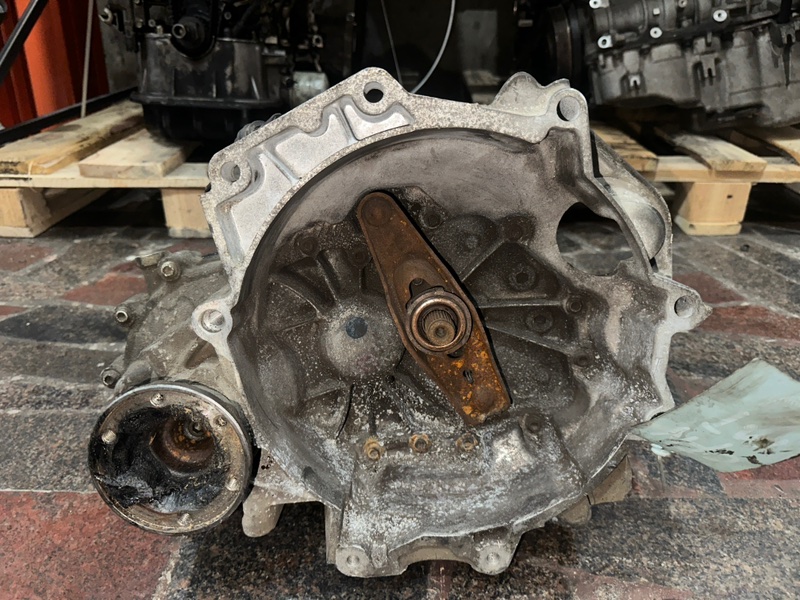 Запчасть мкпп Volkswagen Polo 2012 1.6 CFNA контрактная МКПП Volkswagen Polo 2012 1.6 CFNA контрактная