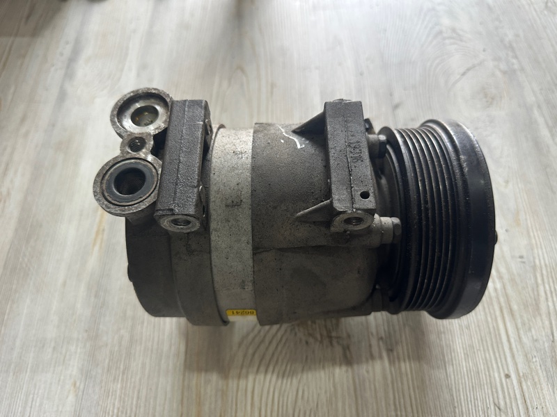 Компрессор кондиционера Lacetti 2010 1.6 F16D3