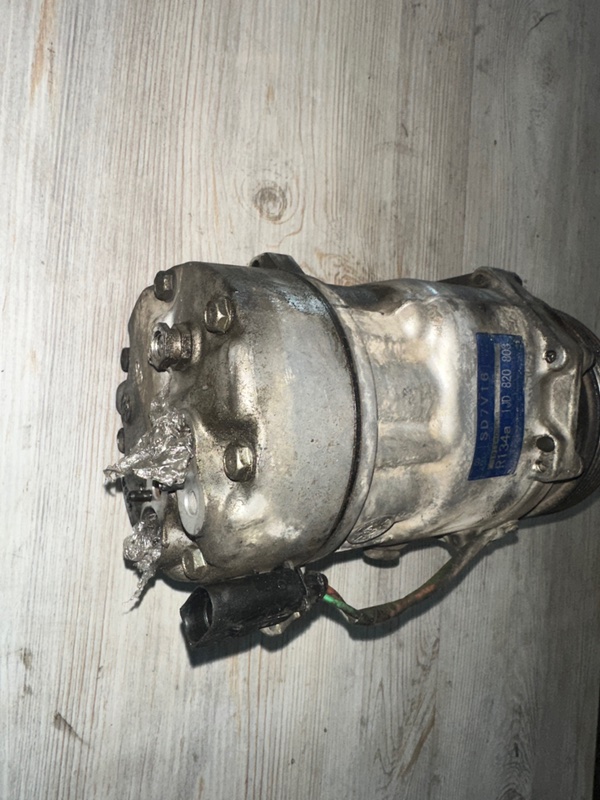 Компрессор кондиционера Polo 2012 1.6 CFNA Компрессор кондиционера Polo 2012 1.6 CFNA