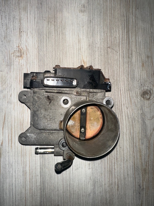 Запчасть дроссельная заслонка Mitsubishi Outlander XL 2011 3.0 6B31 контрактная Дроссельная заслонка Mitsubishi Outlander XL 2011 3.0 6B31 контрактная