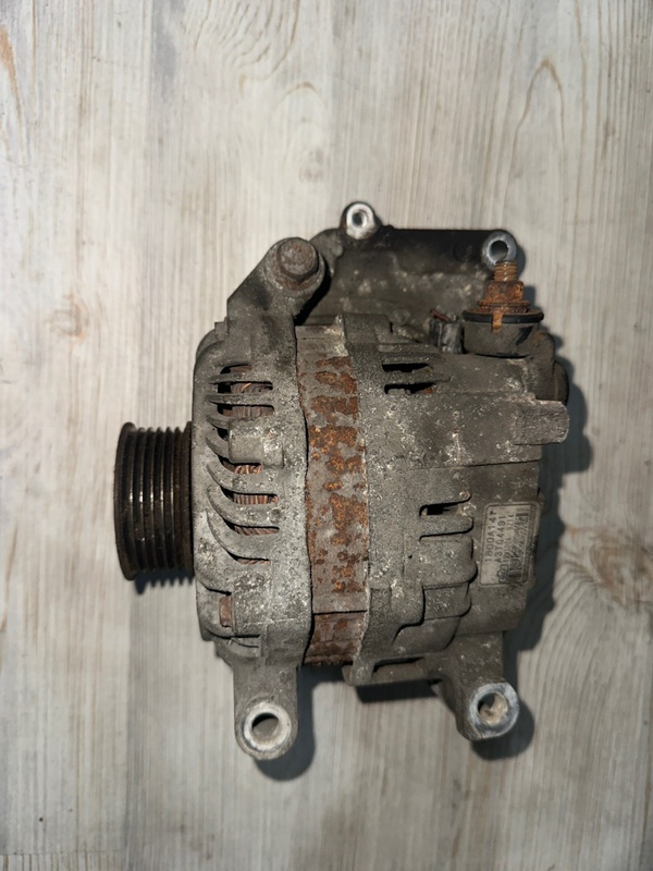 Генератор Outlander XL 2011 3.0 6B31