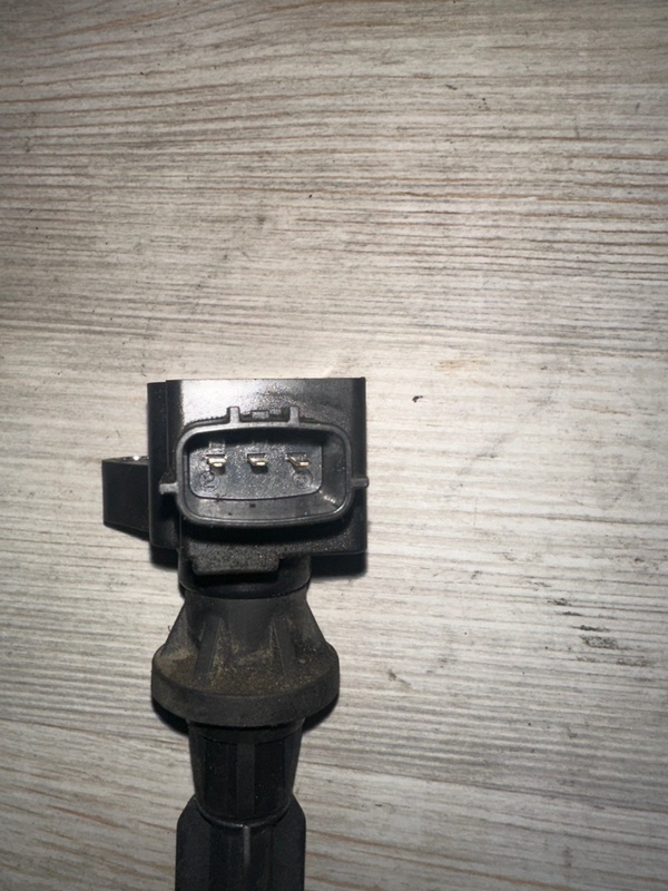 Катушка зажигания Mazda 6 GG 2.0 LF