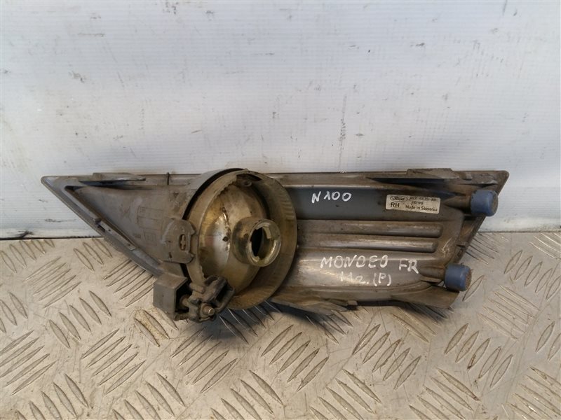 Фара противотуманная правая MONDEO 2011 4 Фара противотуманная правая MONDEO 2011 4