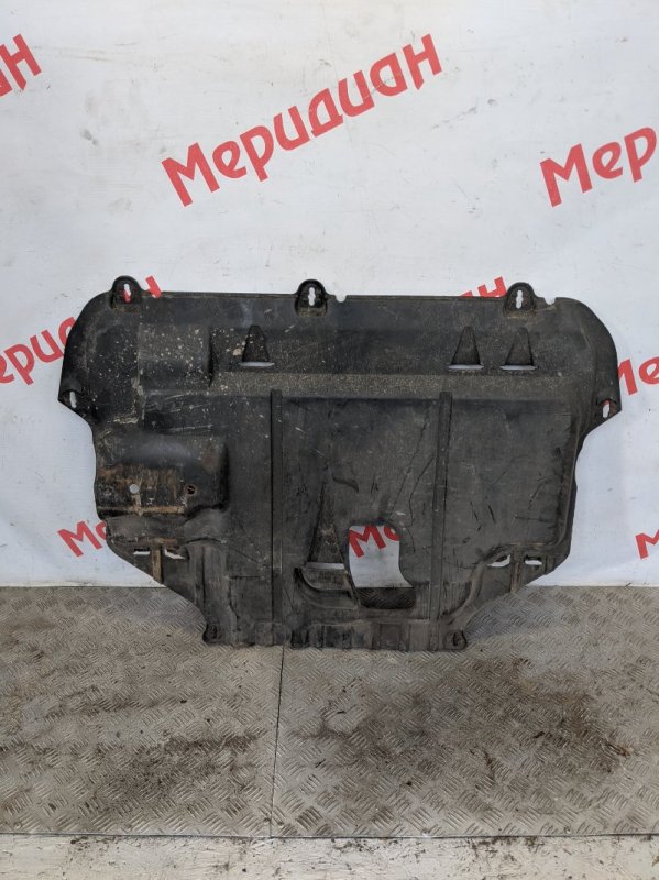 Защита картера FORD FOCUS 2007 2 3M51R6P013AU Б/У