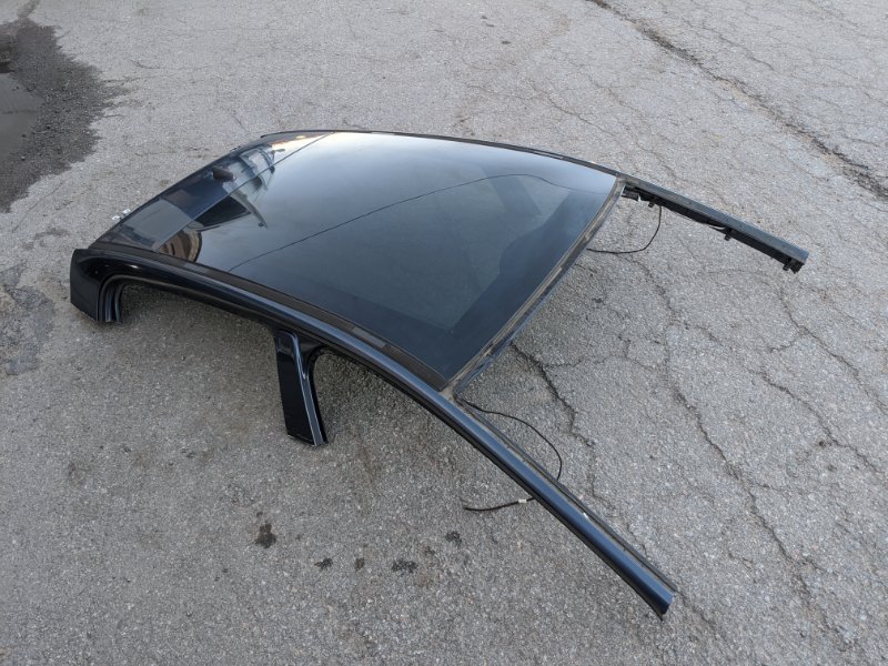 Крыша Peugeot 308 2008 (б/у) Крыша Peugeot 308 2008 (б/у)