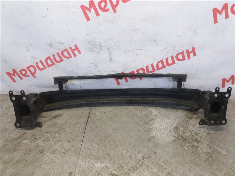 Усилитель переднего бампера верхний OCTAVIA 2008 A5 2.0 TDI