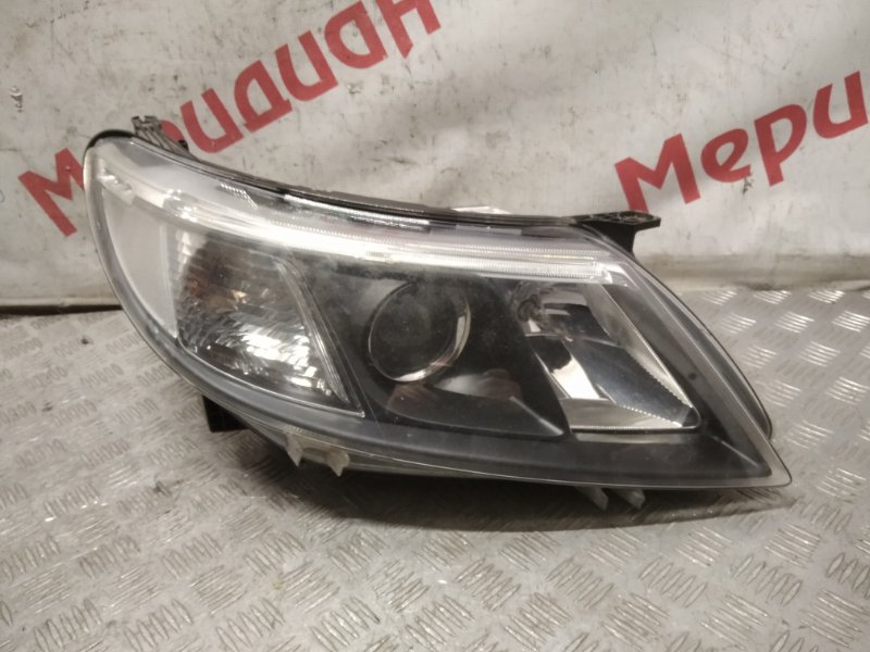 Фара правая Saab 9-3 2008 (б/у) Фара правая Saab 9-3 2008 (б/у)