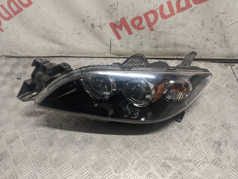 Фара левая Mazda 3 BK 2008 (б/у) Фара левая Mazda 3 BK 2008 (б/у)