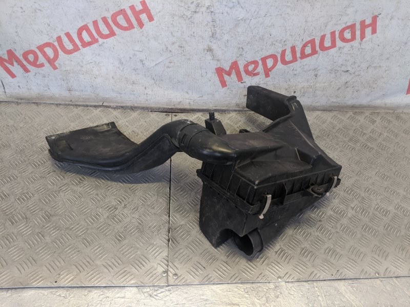 Корпус воздушного фильтра MITSUBISHI SPACE STAR 1.6