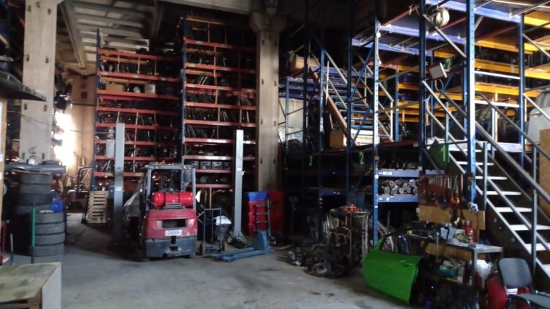 Накладка двери багажника верхняя FOCUS 2013 III