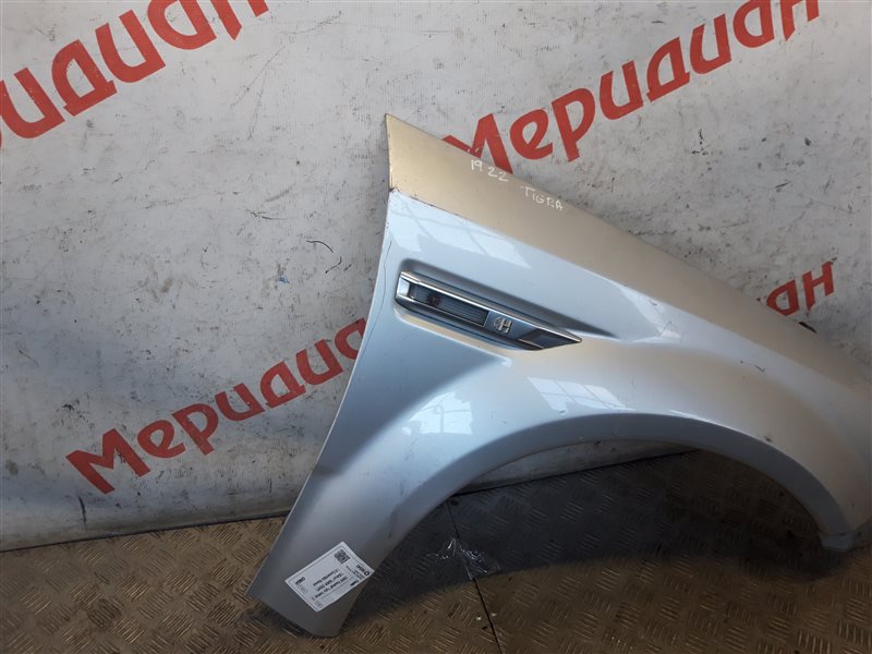 Крыло переднее правое OPEL TIGRA