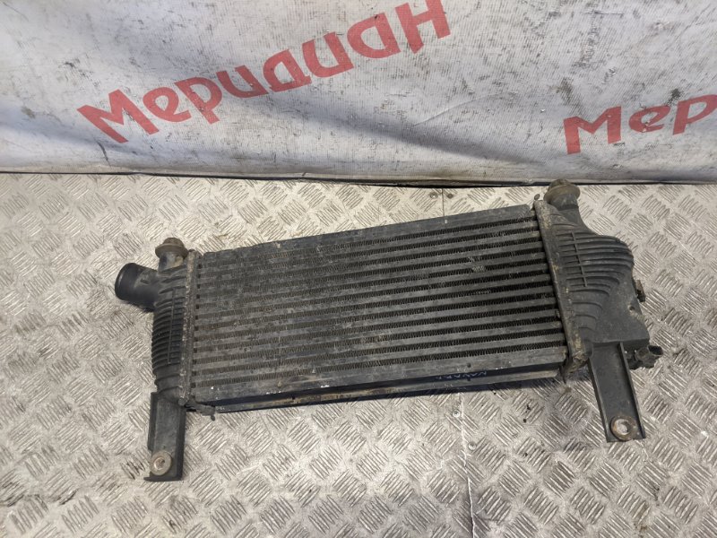 Интеркулер NISSAN NAVARA D40 2.5