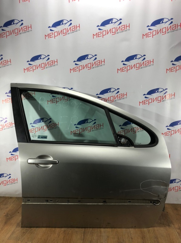 Дверь передняя правая PEUGEOT 307 2005 1.6 HDI 9004S7 Б/У