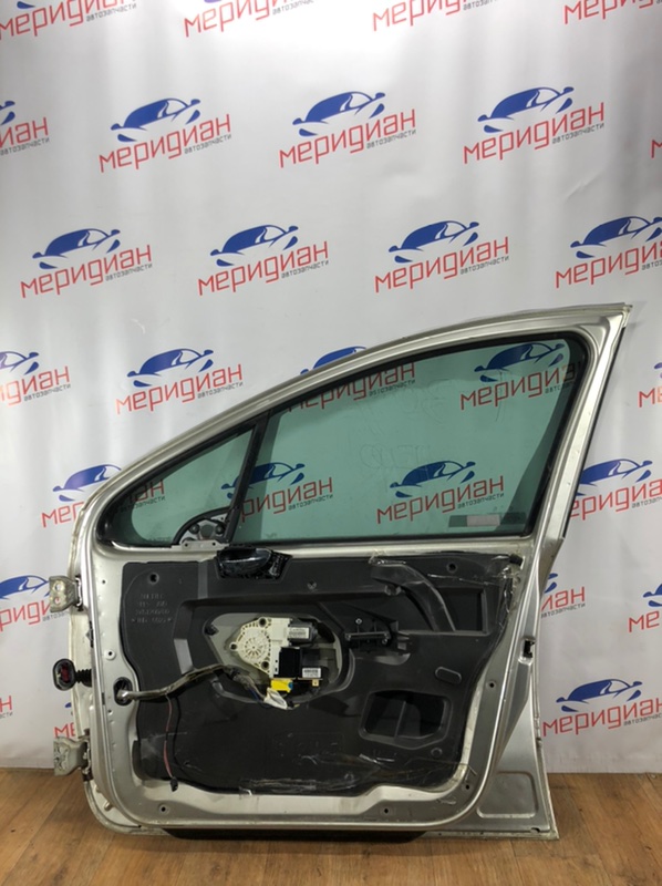 Дверь передняя правая 307 2005 1.6 HDI