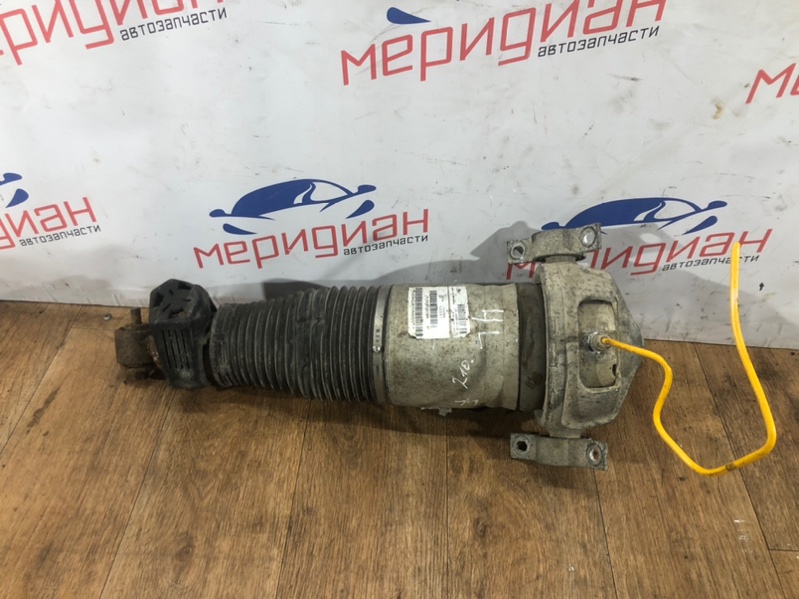 Амортизатор задний правый AUDI Q7 2009 4L 7L8616020A Б/У