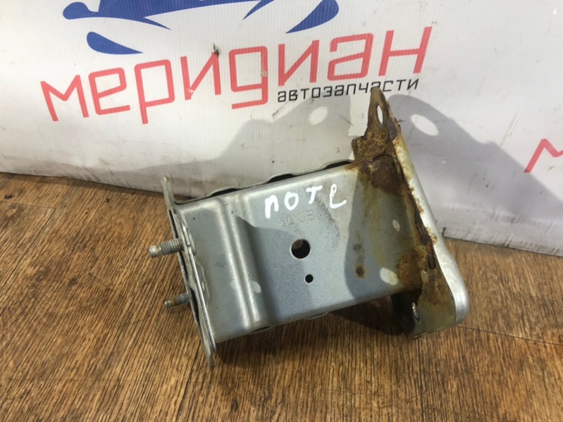 Кронштейн усилителя переднего бампера левый NISSAN NOTE 2007 E11 1.6 751159U00A Б/У
